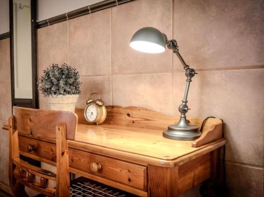 Room image 6