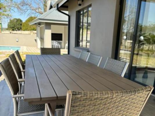 Stay Local Kruger - Patio