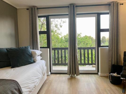 Rose's Place - 273627