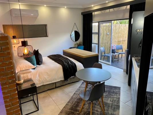 Rose's Place - 273629