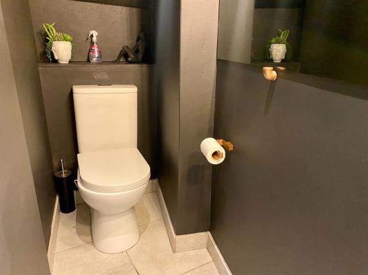 Rose's Place - 273634