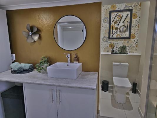 Rose's Place - 273640