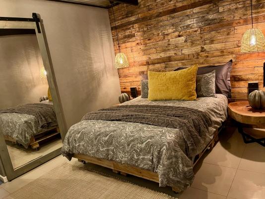 Room image 1