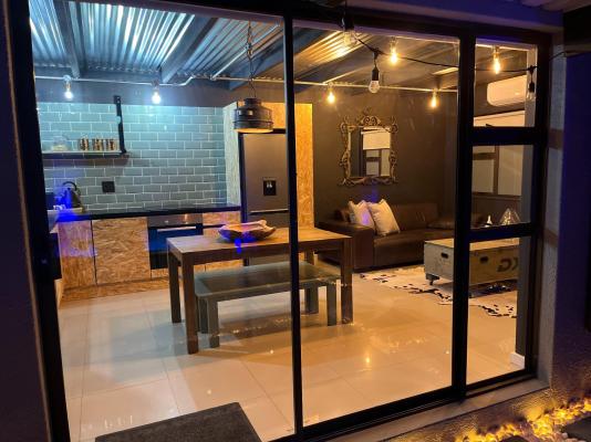 Rose's Place - 273650