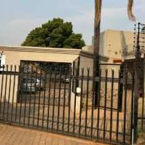 Menlyn Stay - Facade or entrance