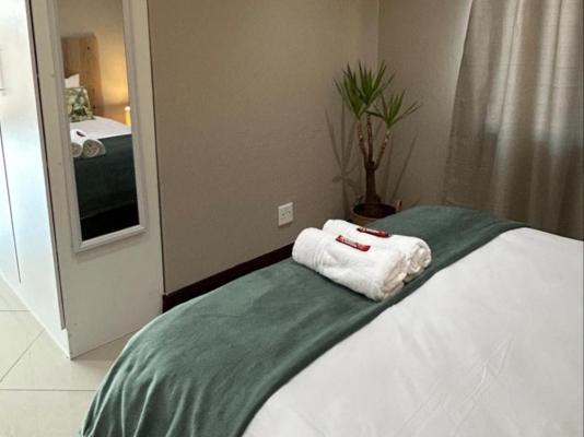 Room image 1