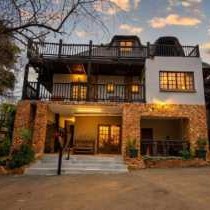 Losberg Lodge - Facade or entrance