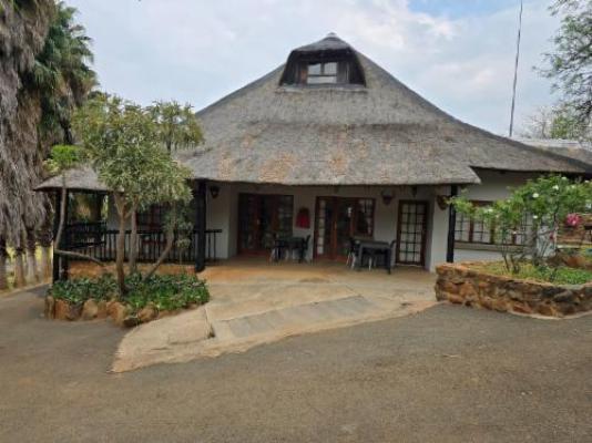 Losberg Lodge - Property / Building