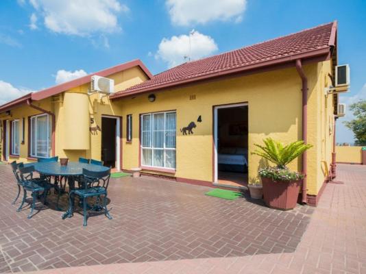 Marle Lodge Bed & Breakfast - 273744