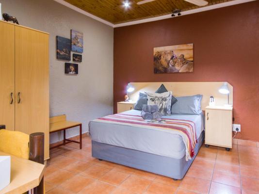 Marle Lodge Bed & Breakfast - 273761