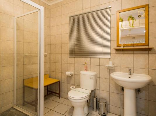 Marle Lodge Bed & Breakfast - 273769