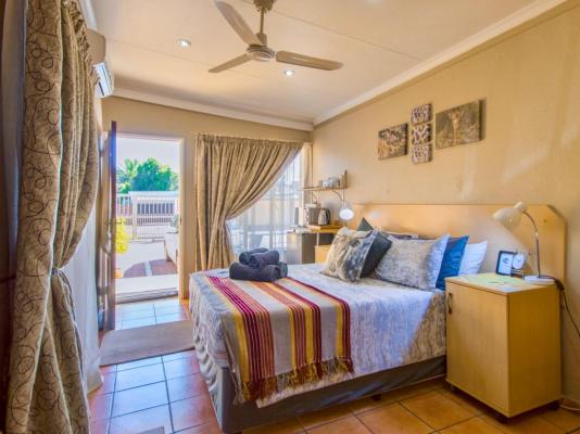 Marle Lodge Bed & Breakfast - 273773