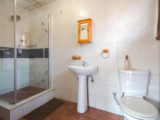 Marle Lodge Bed & Breakfast - 273780