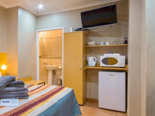 Room image 3