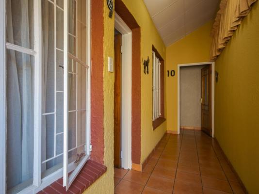 Marle Lodge Bed & Breakfast - 273796