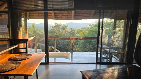 Thulani Game Lodge & Eco Estate - 273798