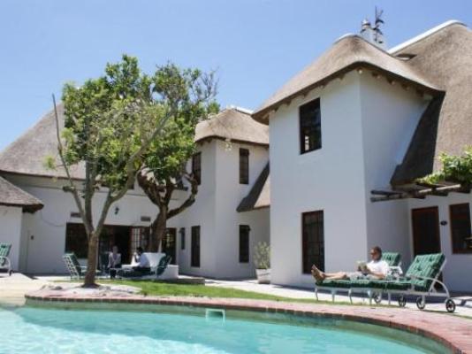 WedgeView Country House & Spa - Pool view