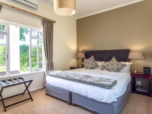 Room image 2