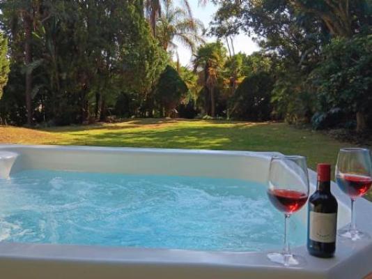 Guesthouse Charis - Swimming pool