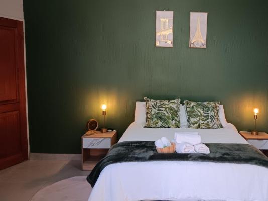 Room image 3