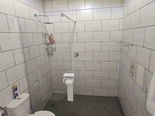 Room image 2