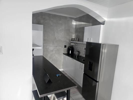Grey House - 274002