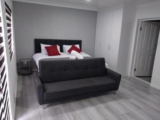 Room image 10
