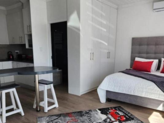 Grey House - 274008