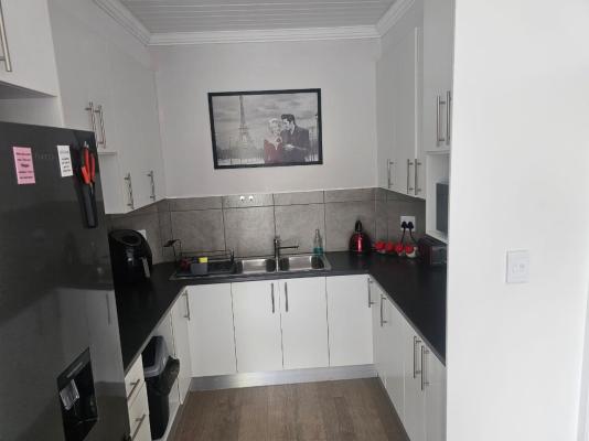 Room image 16