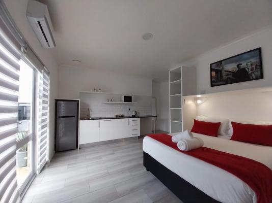 Grey House - 274034