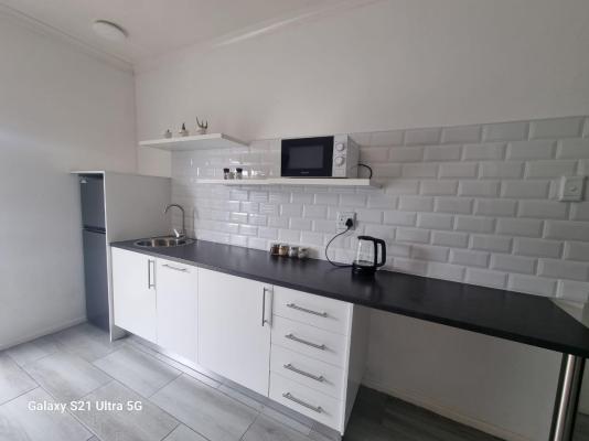 Grey House - 274035