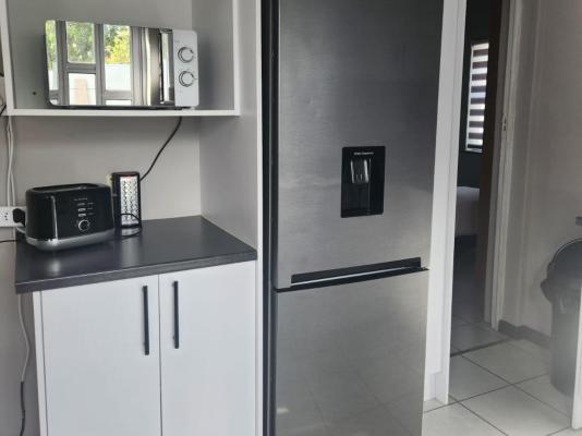 Grey House - 274043