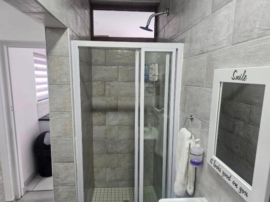 Room image 5