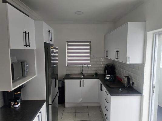 Grey House - 274053