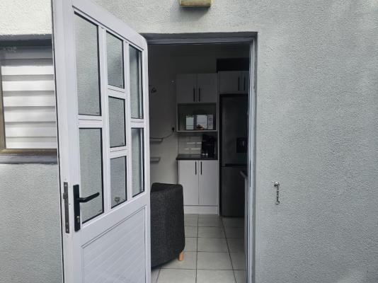Grey House - 274056
