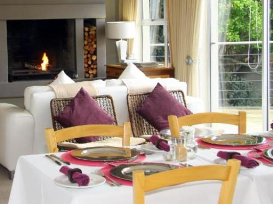 Eversview Guesthouse - Dining area