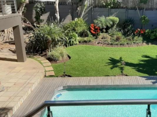 Eversview Guesthouse - Patio