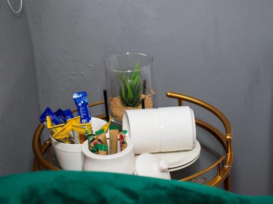 Room image 1