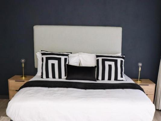 Room image 3