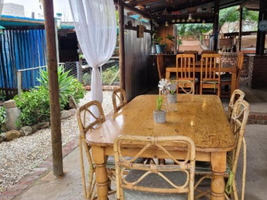 Aberdeen Self-Catering - Dining area