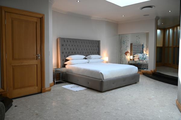Room image 21