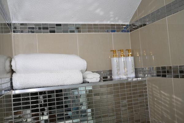 Room image 53