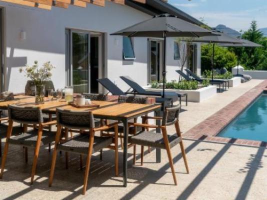 6 on Heide - Patio