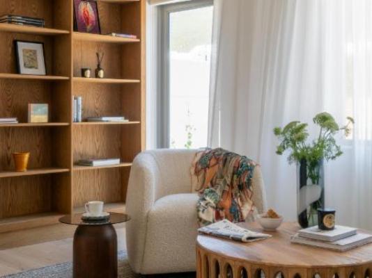 6 on Heide - Library 