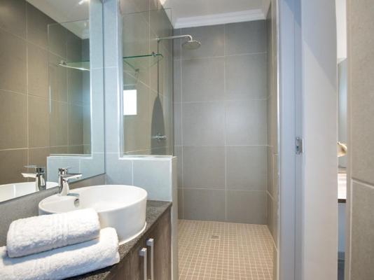 Room image 1