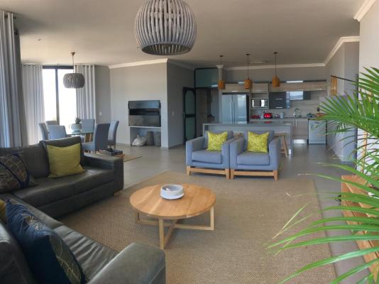 Room image 2