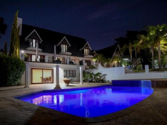 Dark Chocolate Guesthouse - Property / Building