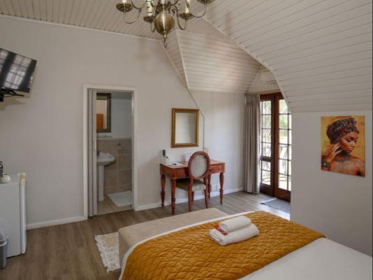 Dark Chocolate Guesthouse - 274893