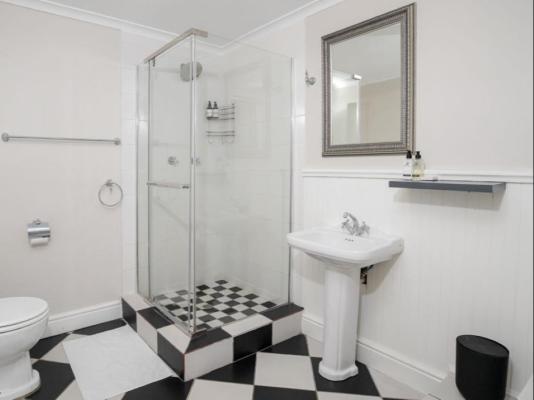 Dark Chocolate Guesthouse - 274901