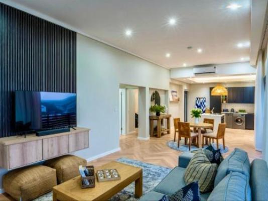 Kabeljous Beach Apartments - Living Room